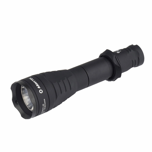 Armytek - Predator Pro taktische Taschenlampe Magnet USB - Warm - 1400 Lumen - F07301W - LED-Taschenlampen